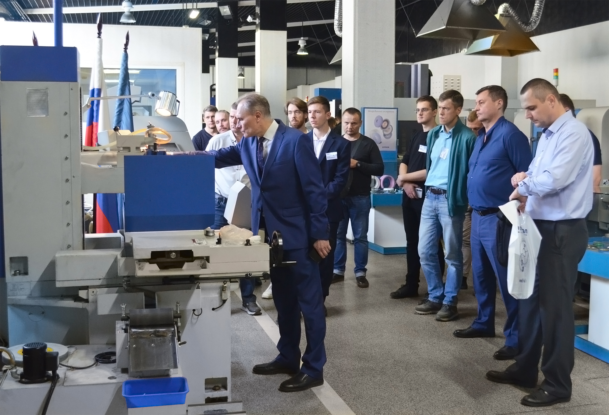 Итоги очных семинаров ГК «Финвал»: шлифовальное и токарно-фрезерное оборудование Итоги очных семинаров ГК «Финвал»: шлифовальное и токарно-фрезерное оборудование